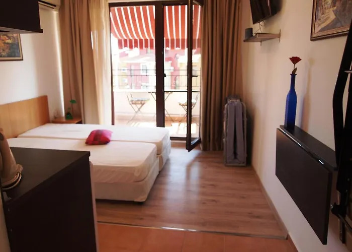 Апартаменти Visit Sunny Marina Равда