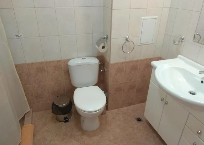 Visit Sunny Marina * Равда