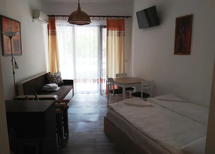 Апартаменти Visit Sunny Marina *