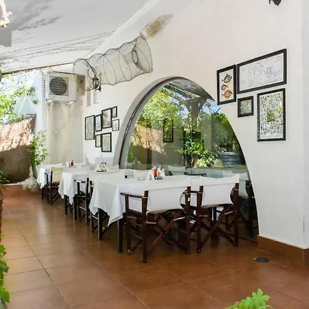 Visit Sunny Marina Apartment
