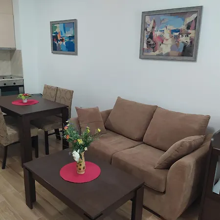Visit Sunny Marina Apartment