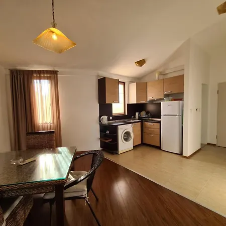 Visit Sunny Marina Apartment Rawda