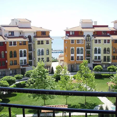 Apartment Visit Sunny Marina Ravda