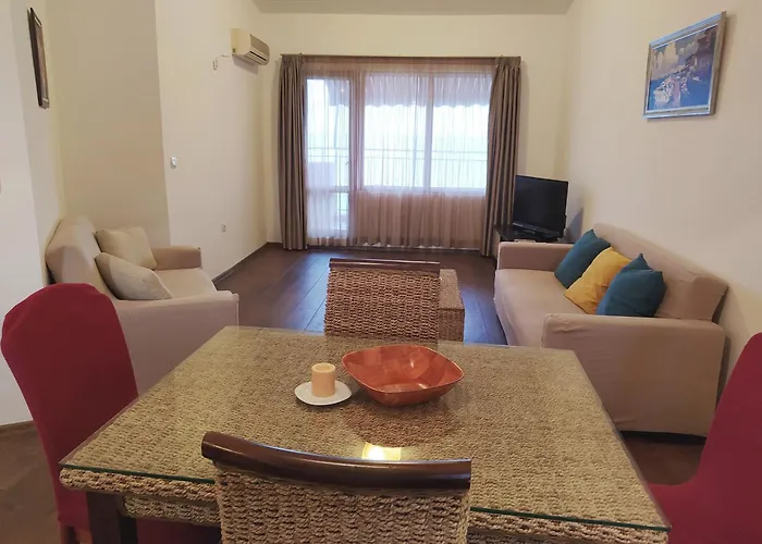 Visit Sunny Marina * Rawda